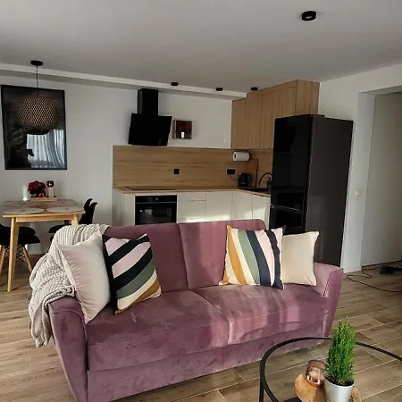 Wrzosowy Zakatek Apartment